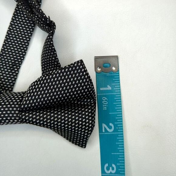 Bowtie Black and Gray Speckled Adjustable - Picture 6 of 7